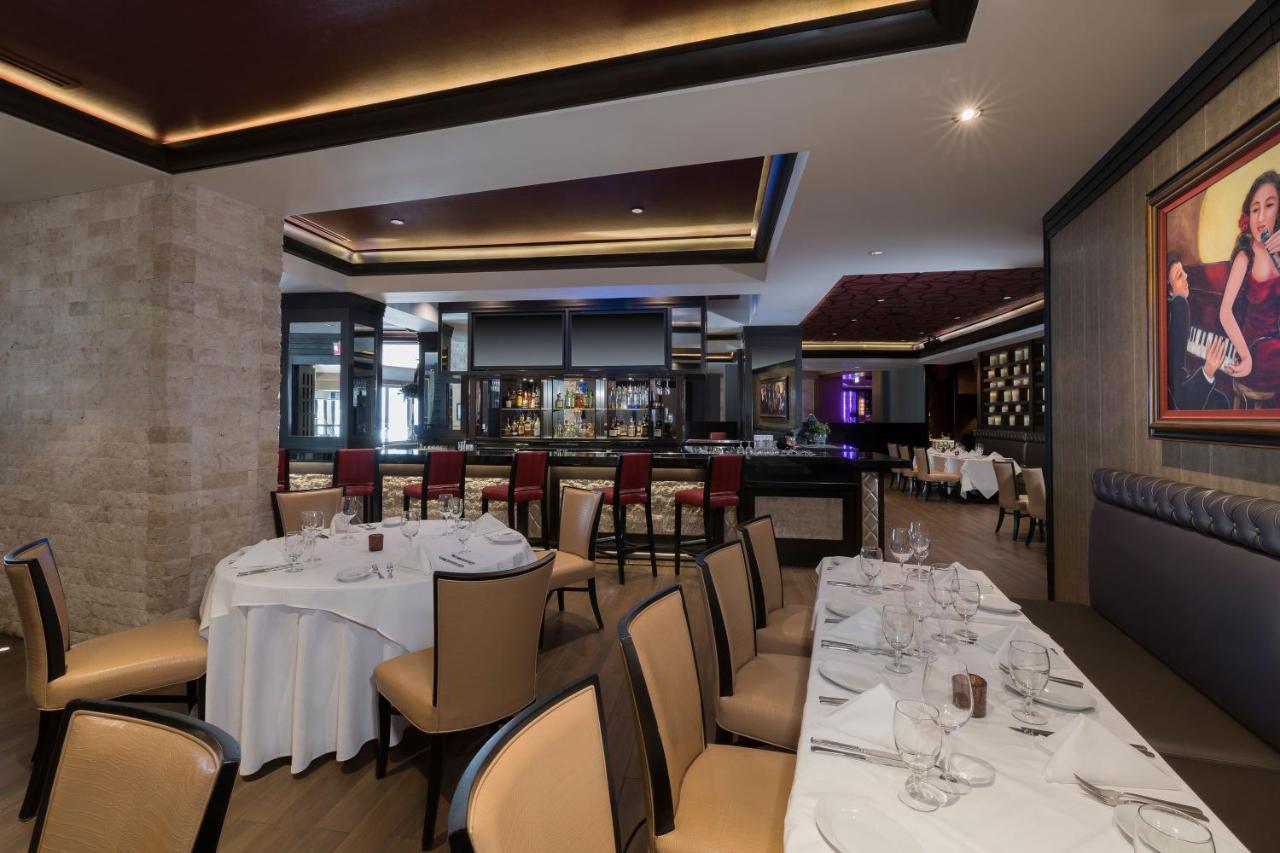 Wyndham Grand Fallsview Hotel Niagarawatervallen Buitenkant foto