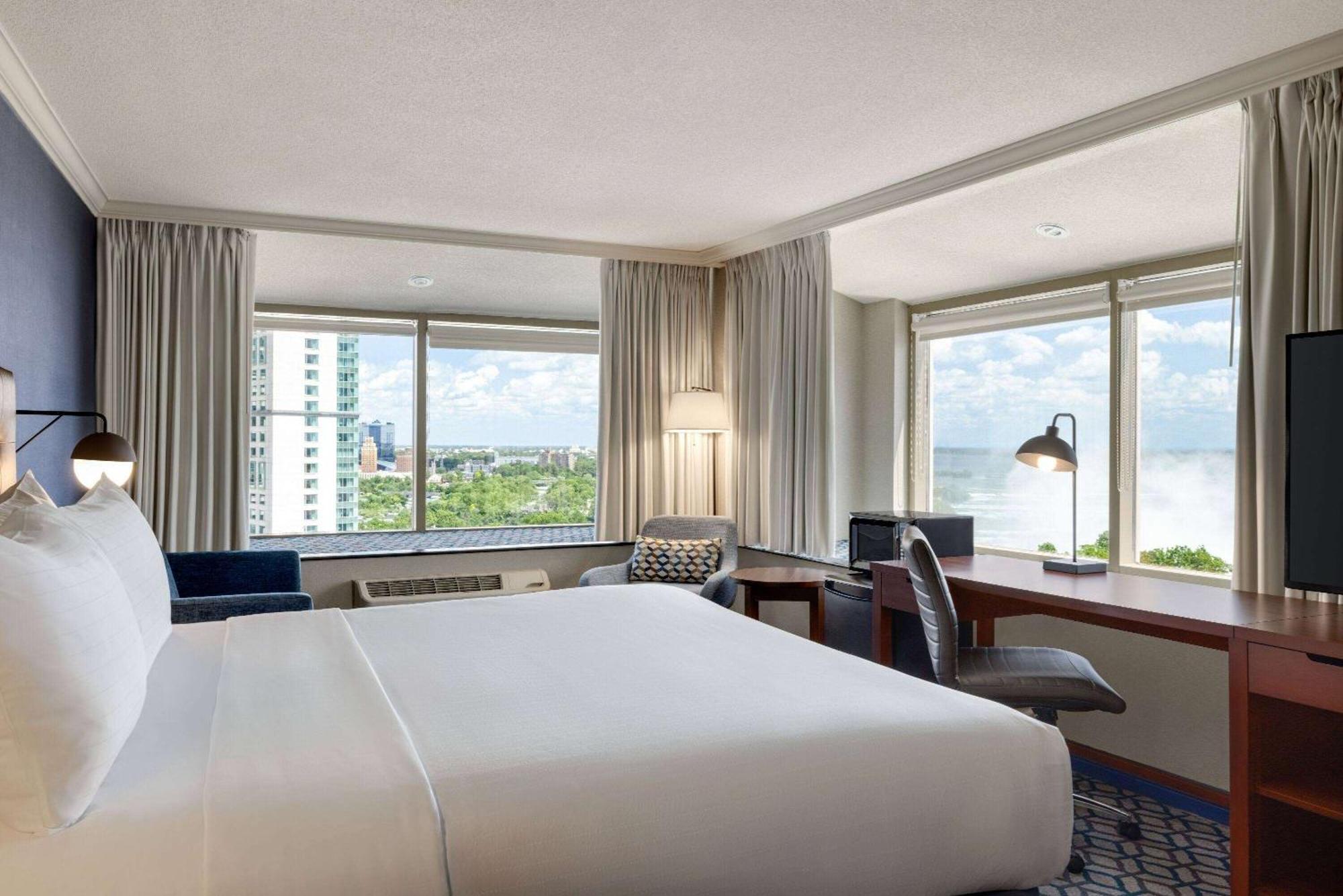 Wyndham Grand Fallsview Hotel Niagarawatervallen Buitenkant foto