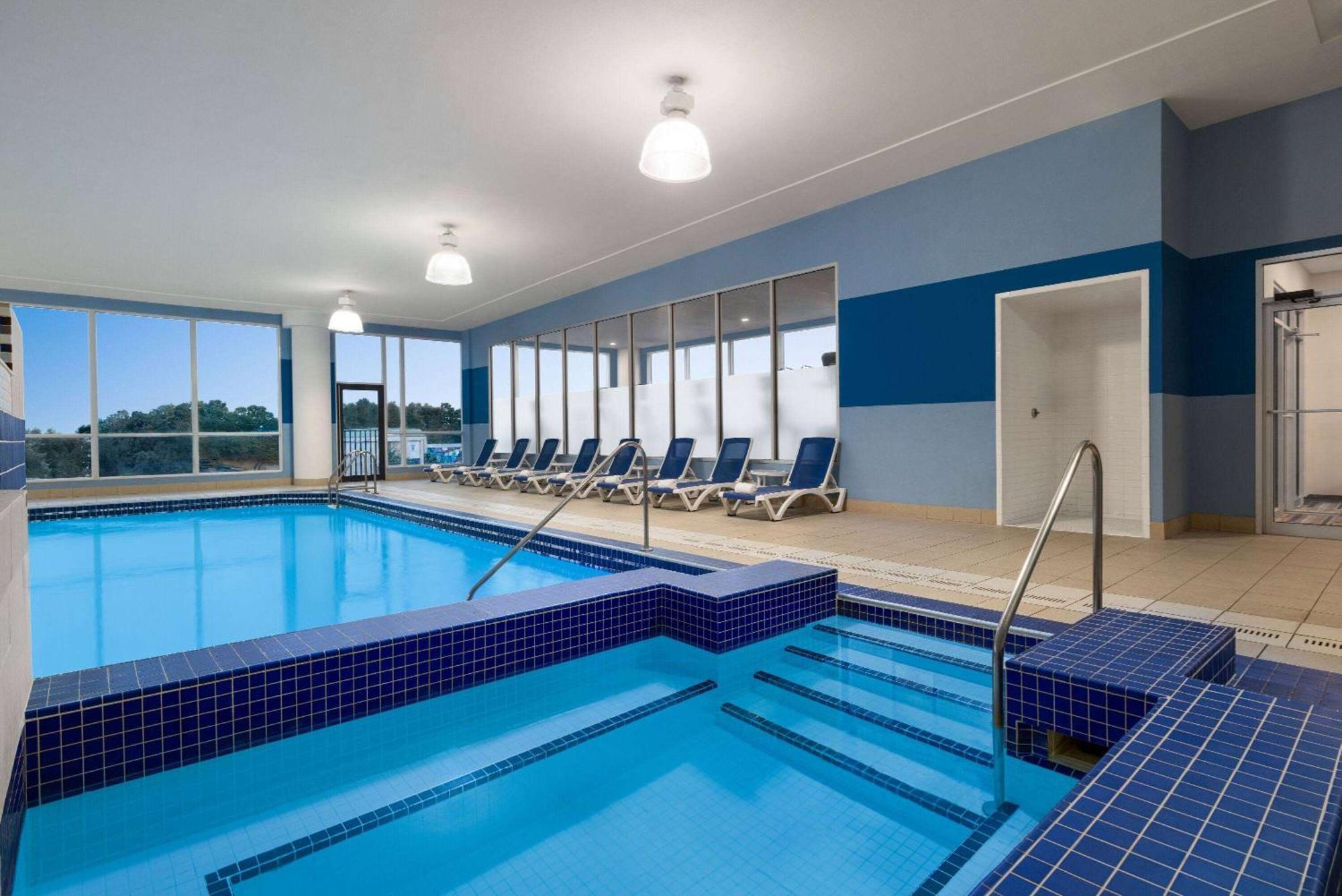 Wyndham Grand Fallsview Hotel Niagarawatervallen Buitenkant foto